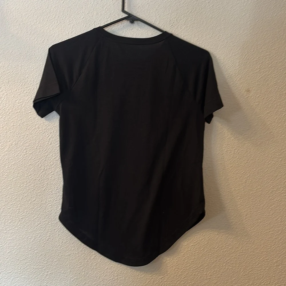 Nike Black T-Shirt with White Logo size large